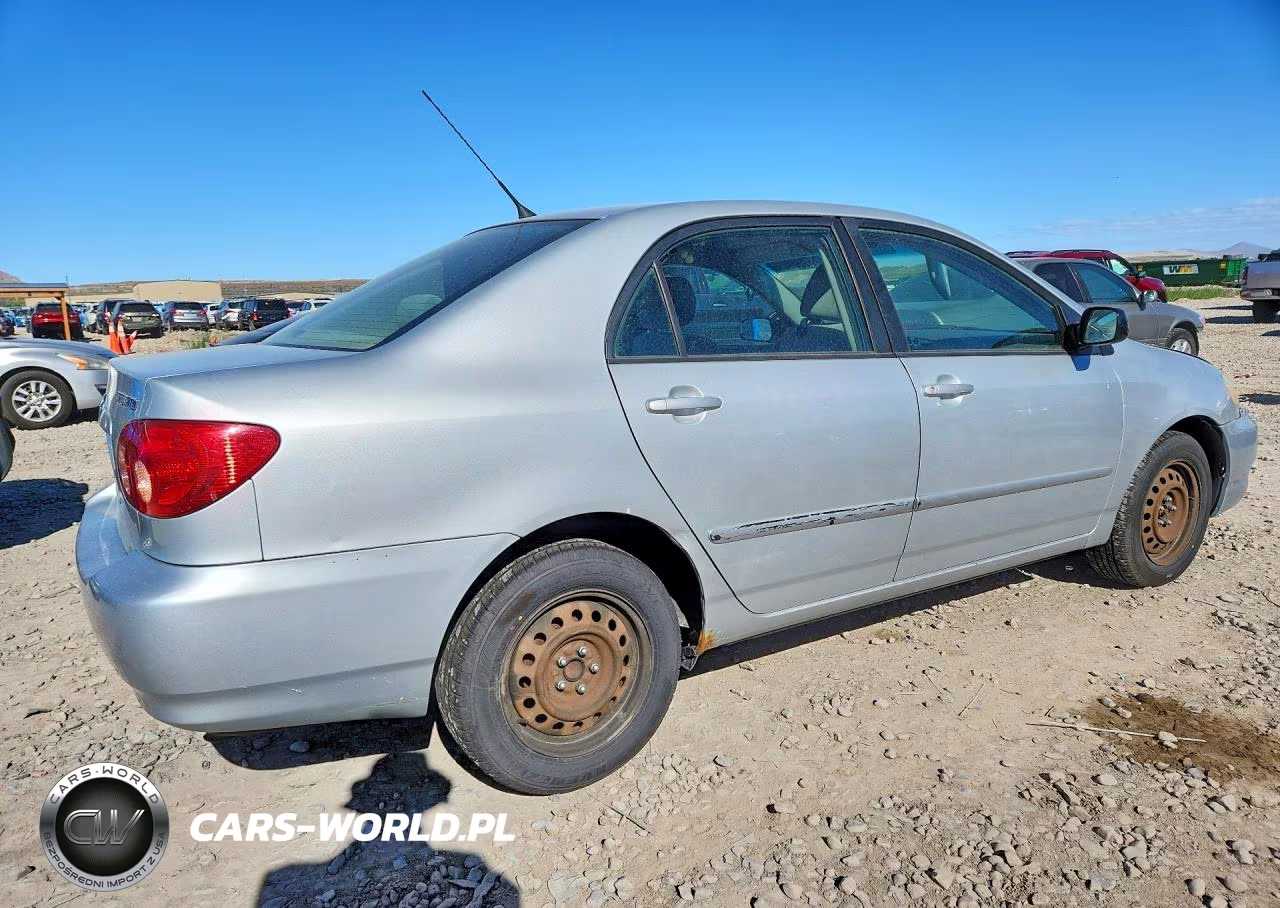 2006 Toyota Corolla Le VIN:1NXBR32E26Z652382 - 3