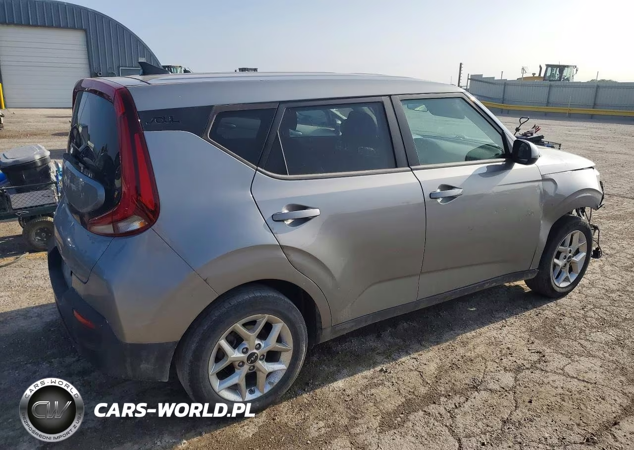 2022 Kia Soul Lx VIN:KNDJ23AU1N7822581 - 3