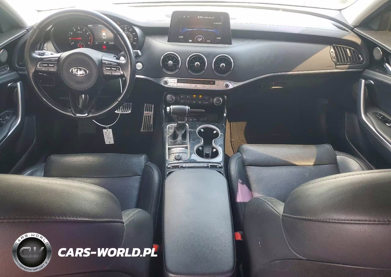 2018 Kia Stinger Premium VIN:KNAE25LA7J6014751 - 8