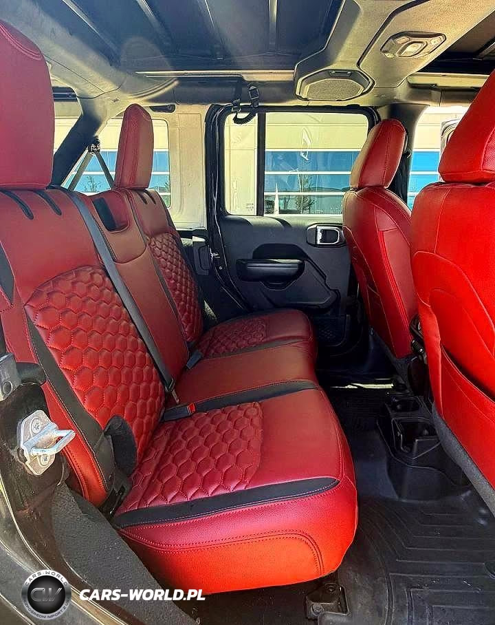 2018 Jeep Wrangler Unlimited Sport VIN:1C4HJXDGXJW105594 - 6