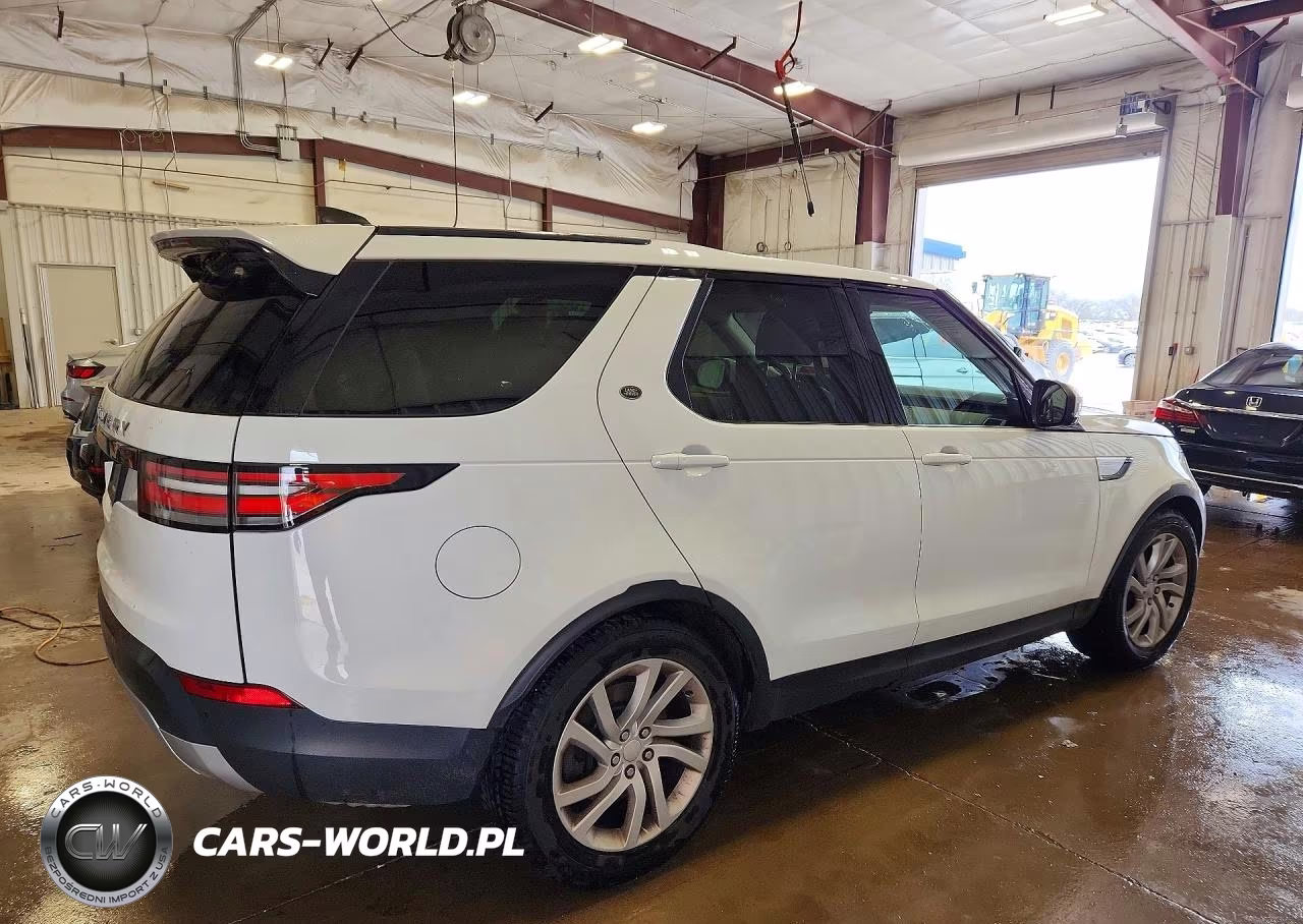 2017 Land Rover Discovery Hse VIN:SALRRBBV5HA045967 - 3