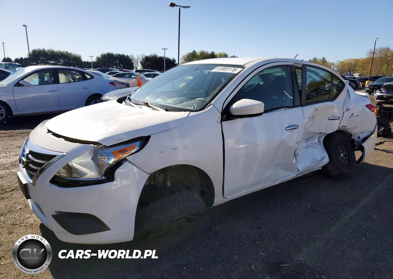 2018 Nissan Versa Sv – zdjęcie 1 z 13