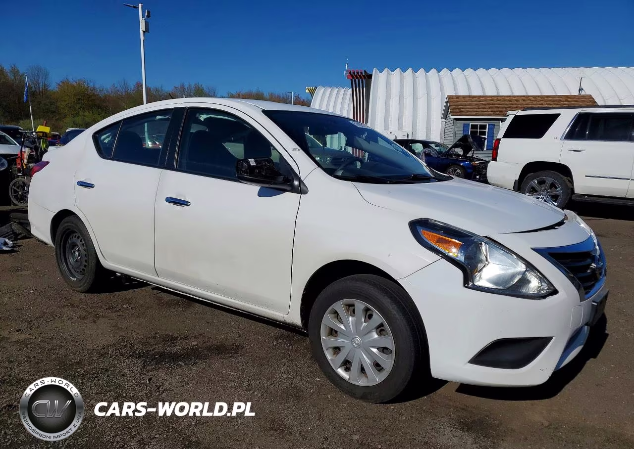 2018 Nissan Versa Sv VIN:3N1CN7AP4JL815795 - 4
