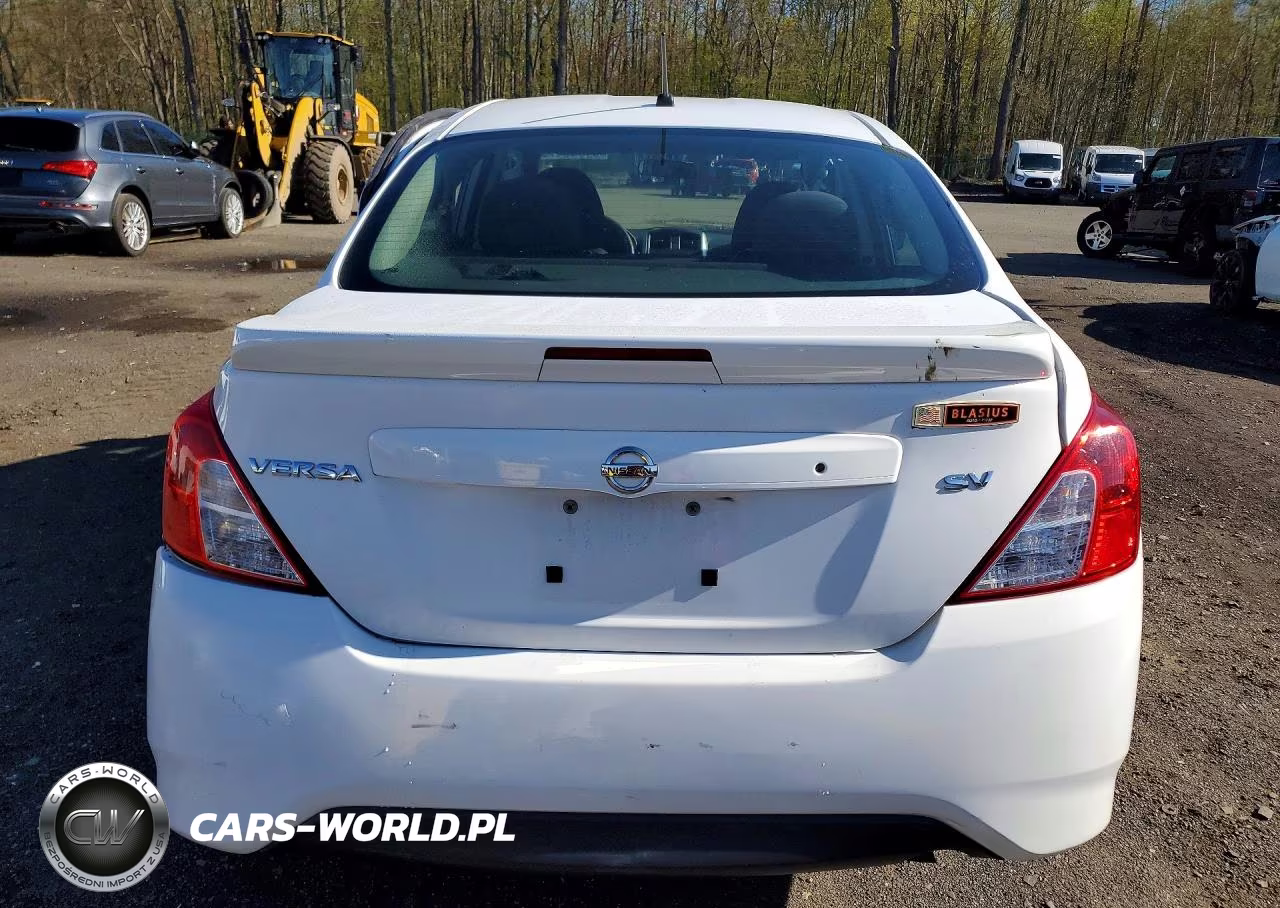 2018 Nissan Versa Sv VIN:3N1CN7AP4JL815795 - 6