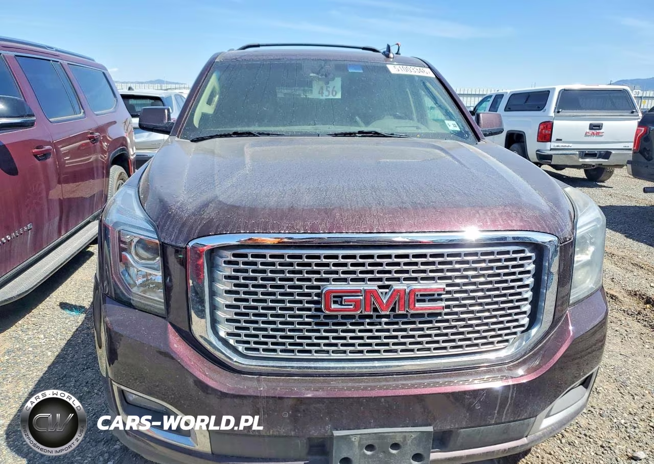 2017 GMC Yukon Xl Denali VIN:1GKS2HKJ3HR252652 - 5