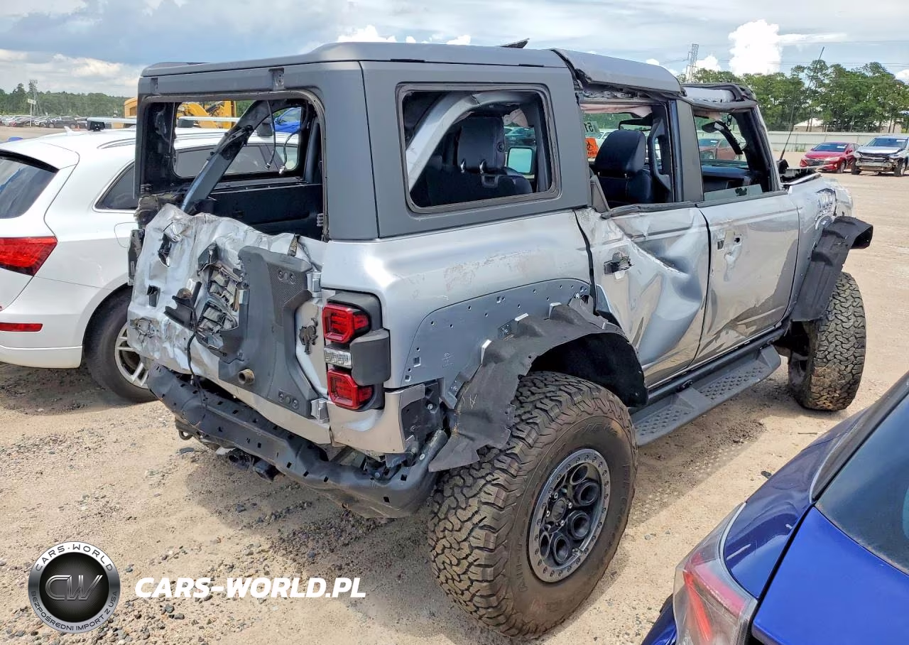 2024 Ford Bronco Raptor VIN:1FMEE0RR3RLA62959 - 3