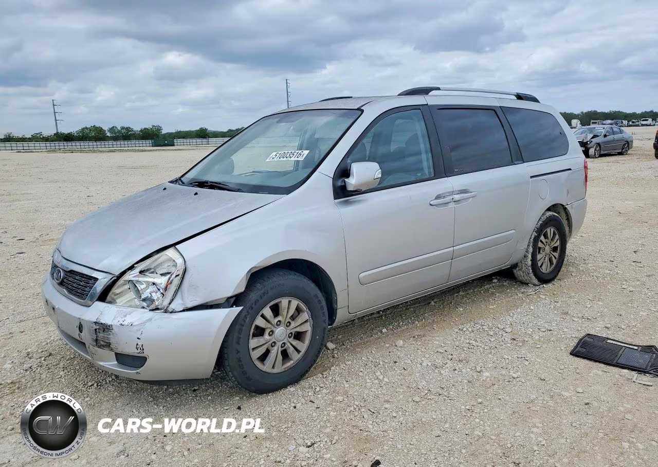 2012 Kia Sedona Lx