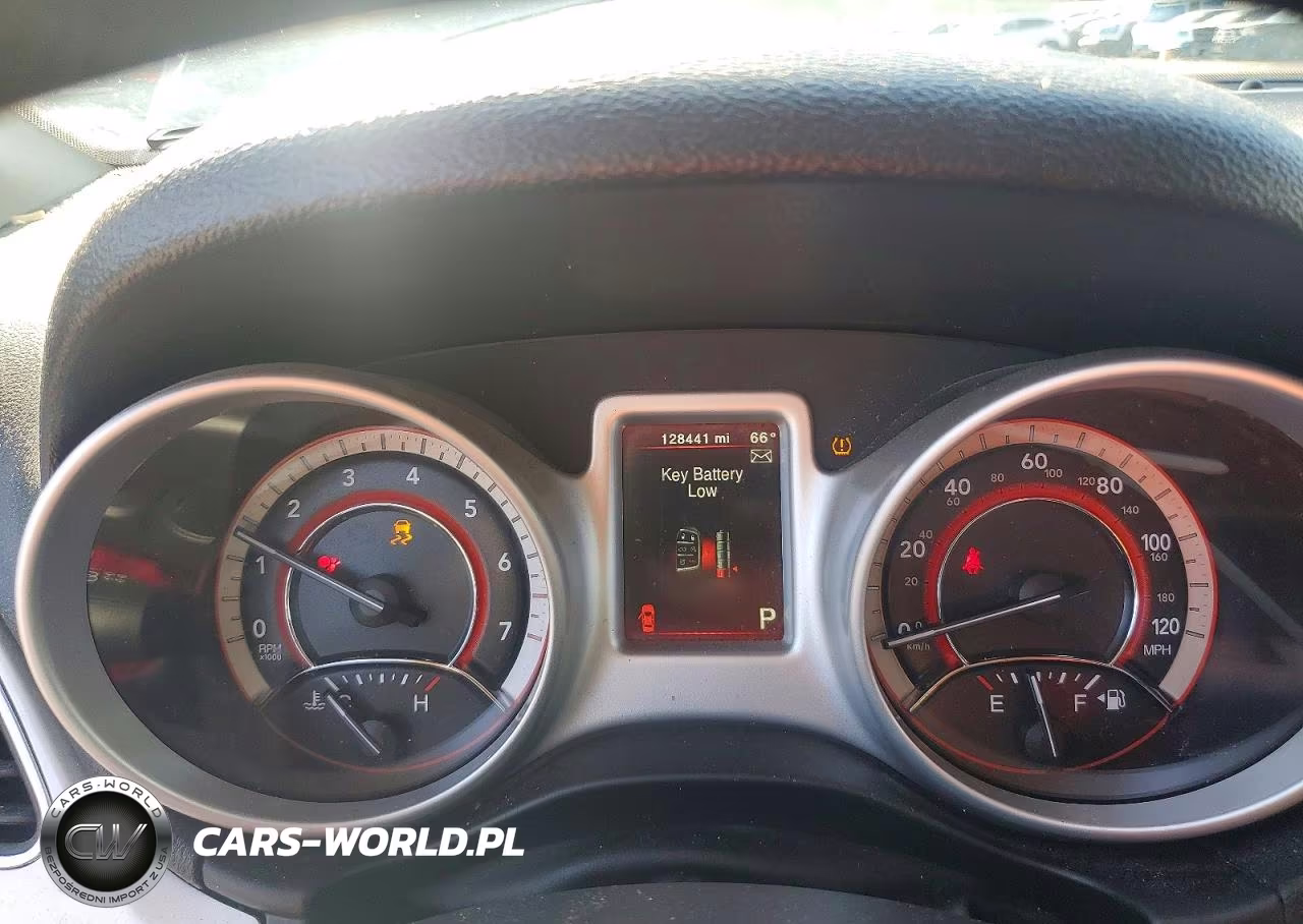 2019 Dodge Journey Se VIN:3C4PDCABXKT864175 - 9