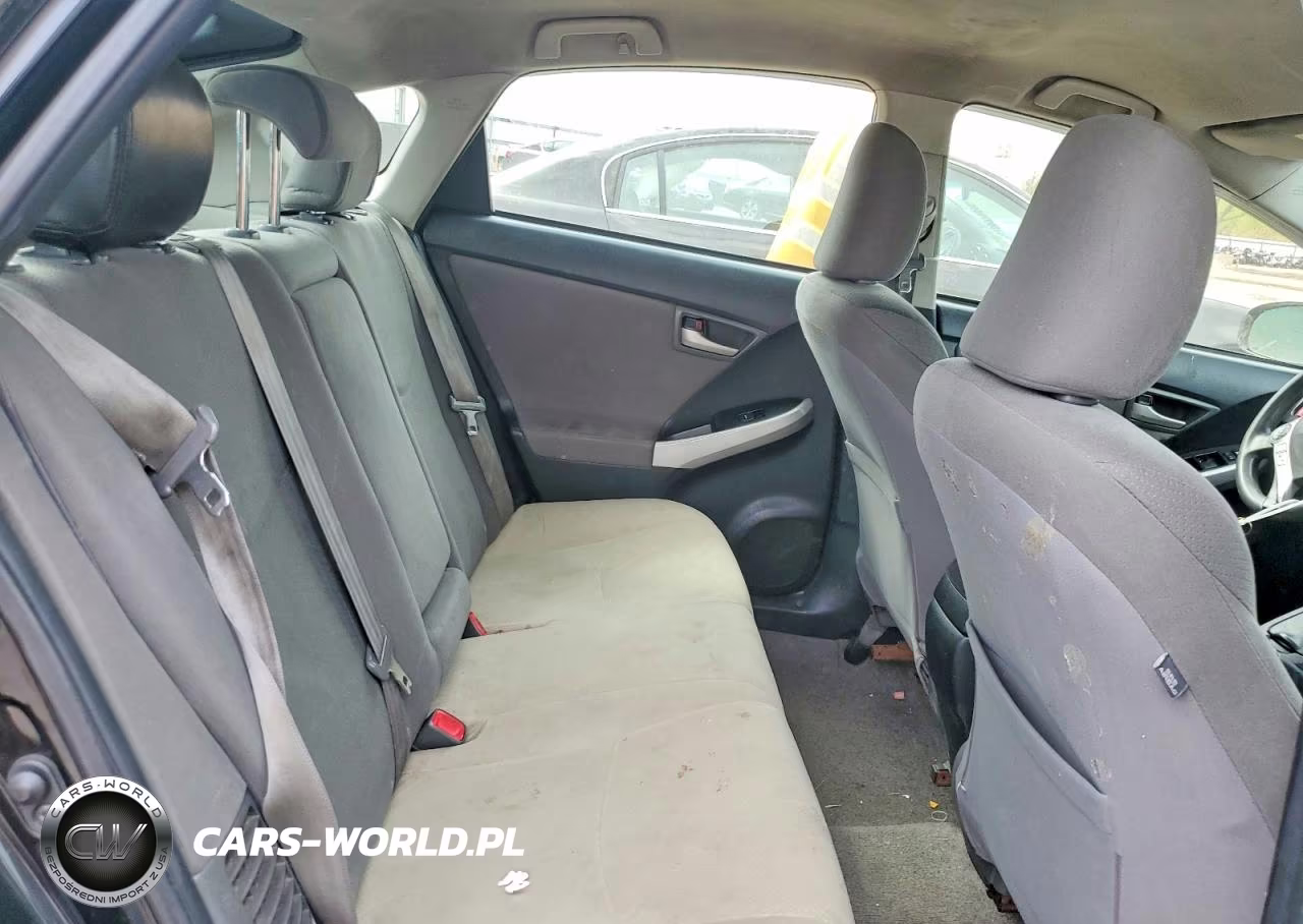 2012 Toyota Prius Two VIN:JTDKN3DU8C1535326 - 10