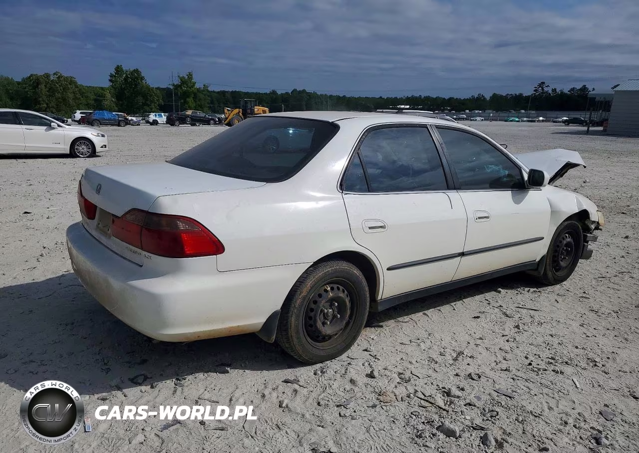 2000 Honda Accord Lx VIN:1HGCG6659YA132048 - 3