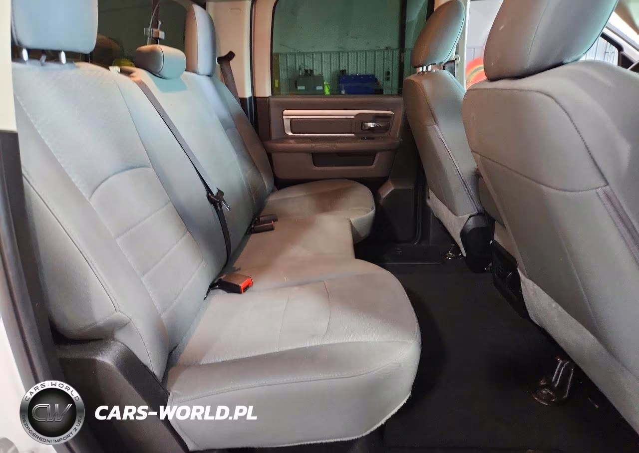 2019 Ram 1500 Classic Slt VIN:1C6RR7TT9KS567432 - 10