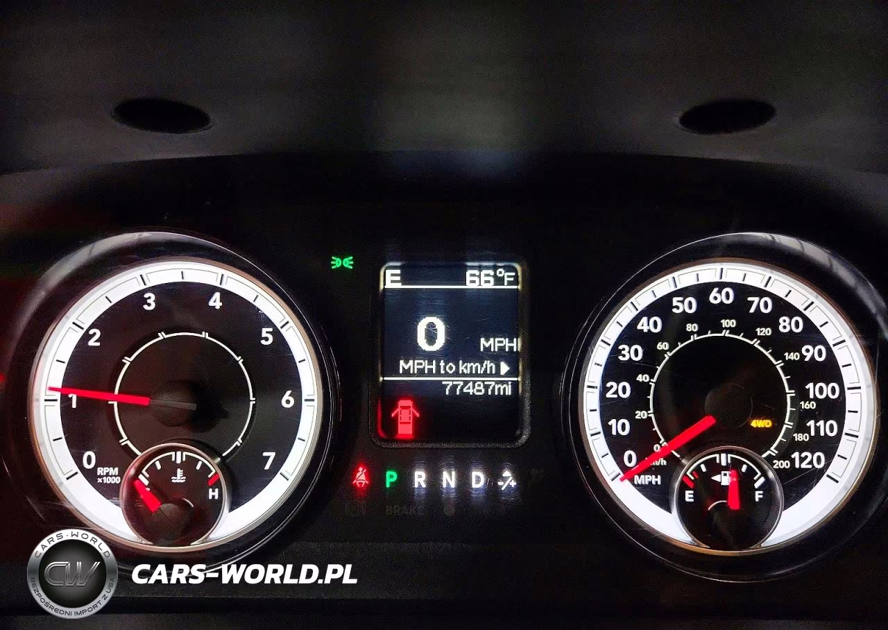 2019 Ram 1500 Classic Slt VIN:1C6RR7TT9KS567432 - 9