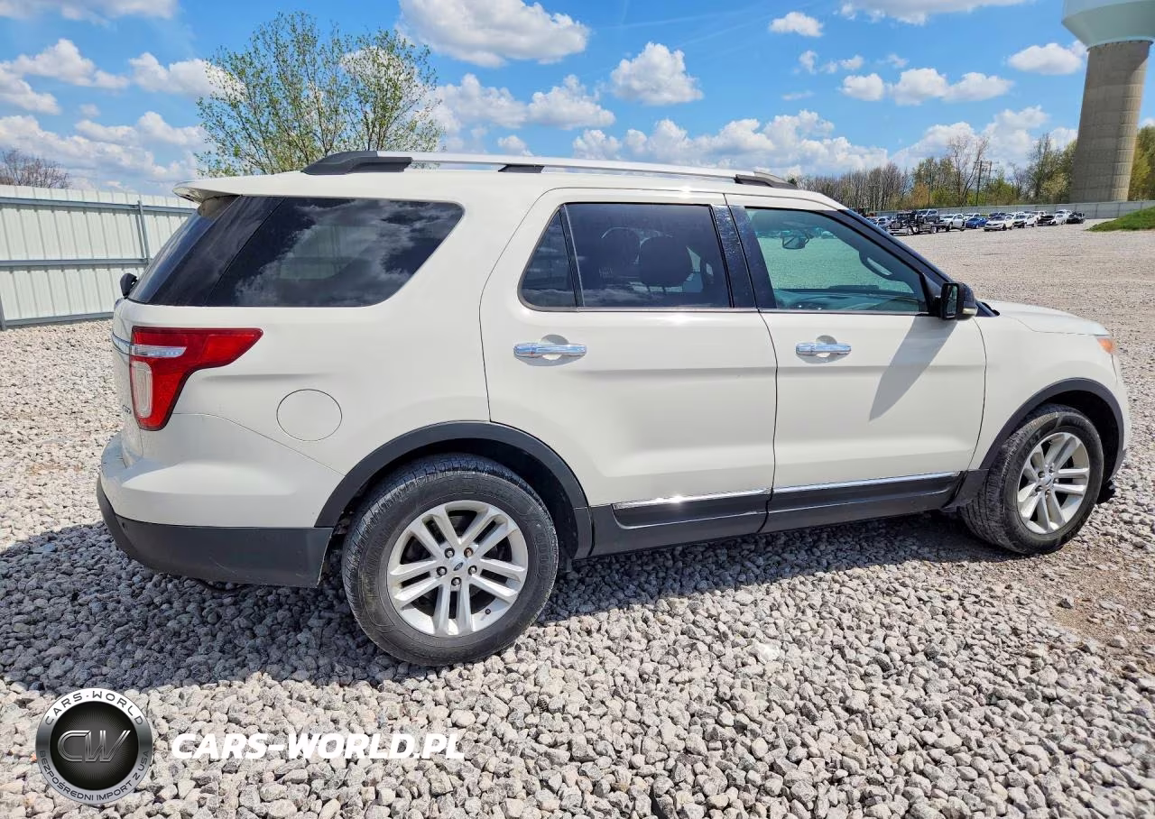 2012 Ford Explorer Xlt VIN:1FMHK8D81CGA75695 - 3