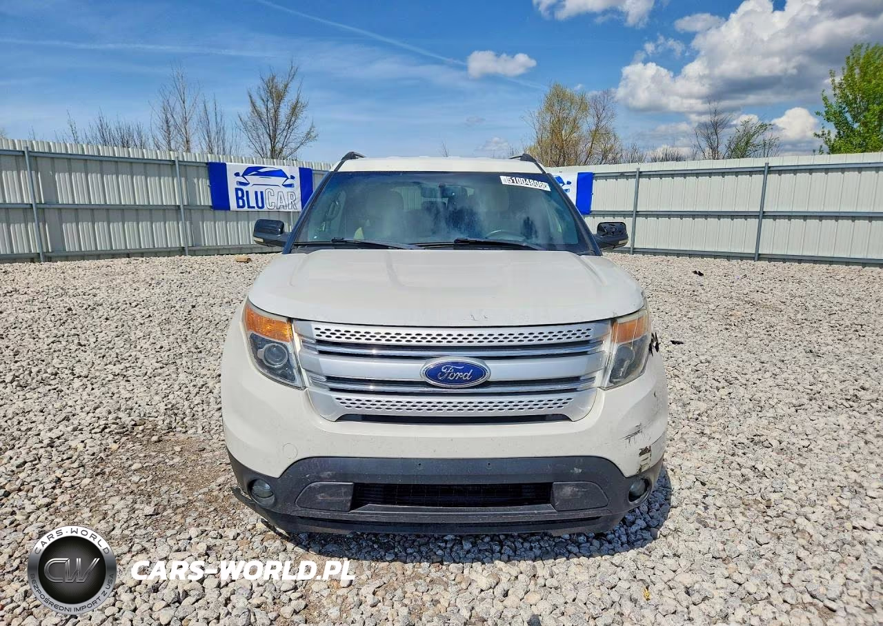 2012 Ford Explorer Xlt VIN:1FMHK8D81CGA75695 - 5