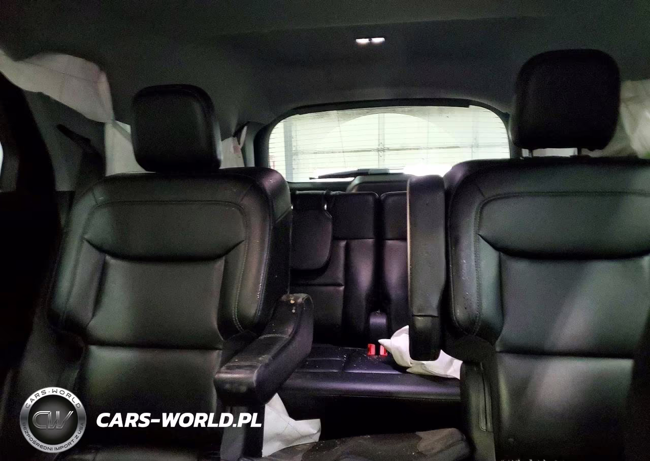 2021 Ford Explorer Xlt VIN:1FMSK8DH9MGA44332 - 10