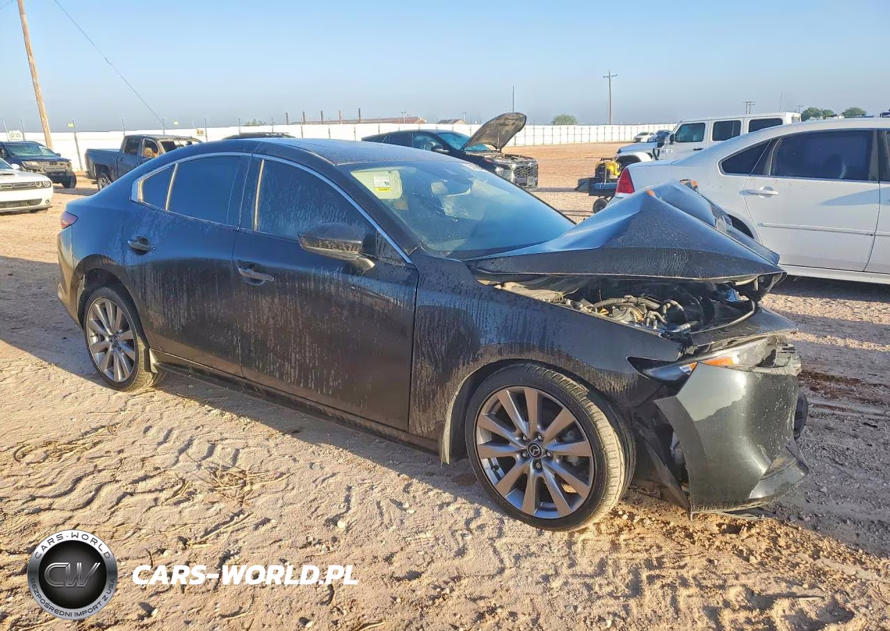 2021 Mazda 3 Preferred VIN:JM1BPACL6M1336493 - 4