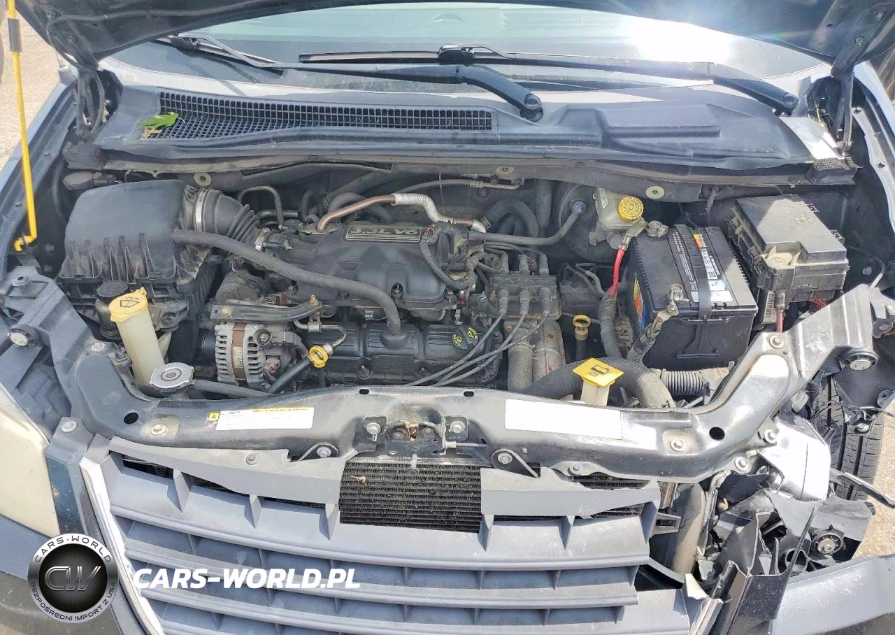 2008 Chrysler Town & Country Lx VIN:2A8HR44H18R678072 - 12