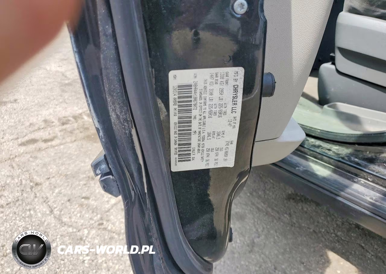 2008 Chrysler Town & Country Lx VIN:2A8HR44H18R678072 - 13