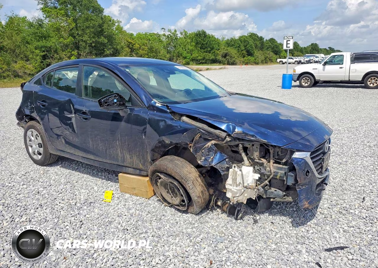 2018 Mazda 3 Sport VIN:3MZBN1U70JM180177 - 4