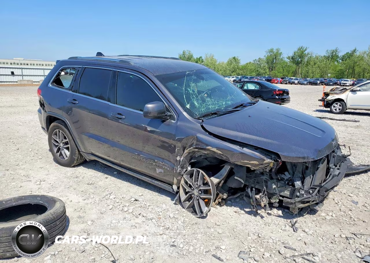 2018 Jeep Grand Cherokee Laredo VIN:1C4RJFAG9JC314457 - 4