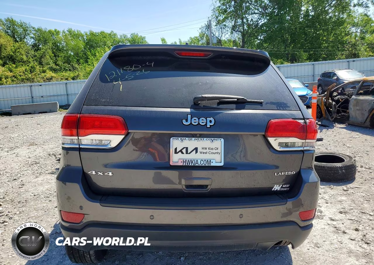 2018 Jeep Grand Cherokee Laredo VIN:1C4RJFAG9JC314457 - 6