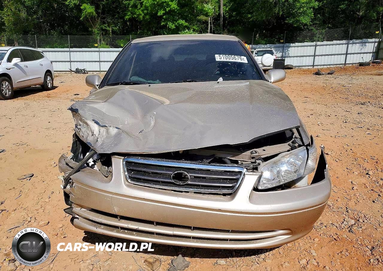 2001 Toyota Camry Le VIN:JT2BG22K810597889 - 5