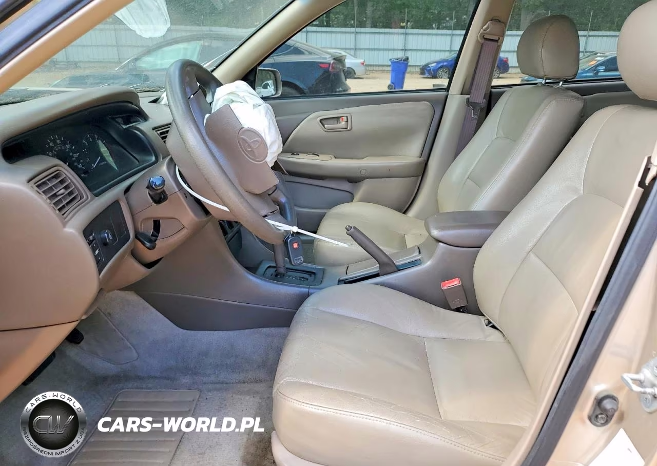 2001 Toyota Camry Le VIN:JT2BG22K810597889 - 7