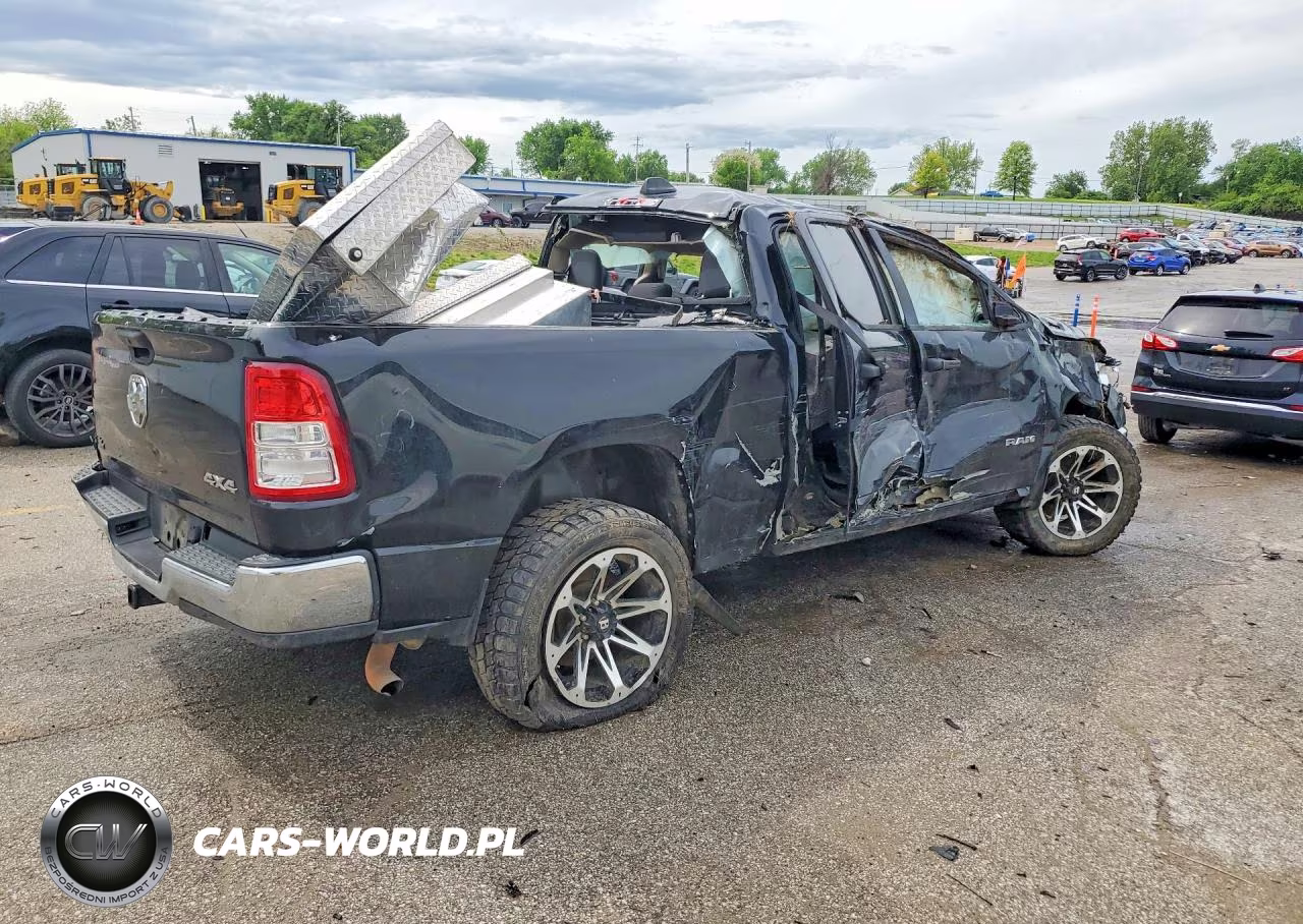 2019 Ram 1500 Tradesman VIN:1C6SRFCT5KN601683 - 3