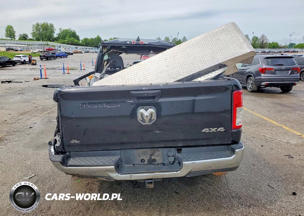 2019 Ram 1500 Tradesman VIN:1C6SRFCT5KN601683 - 6