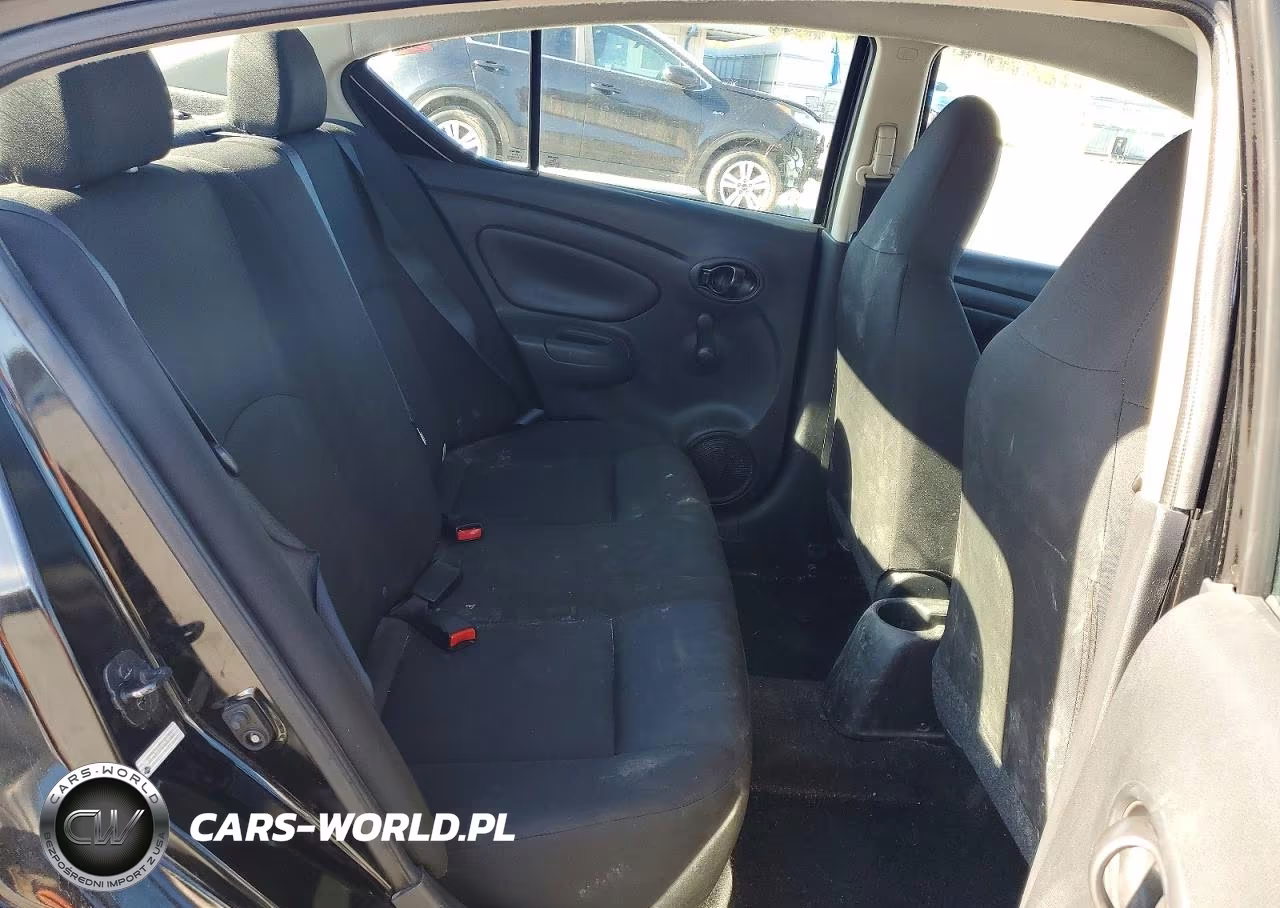 2017 Nissan Versa 1.6 S Plus VIN:3N1CN7AP5HL901031 - 10