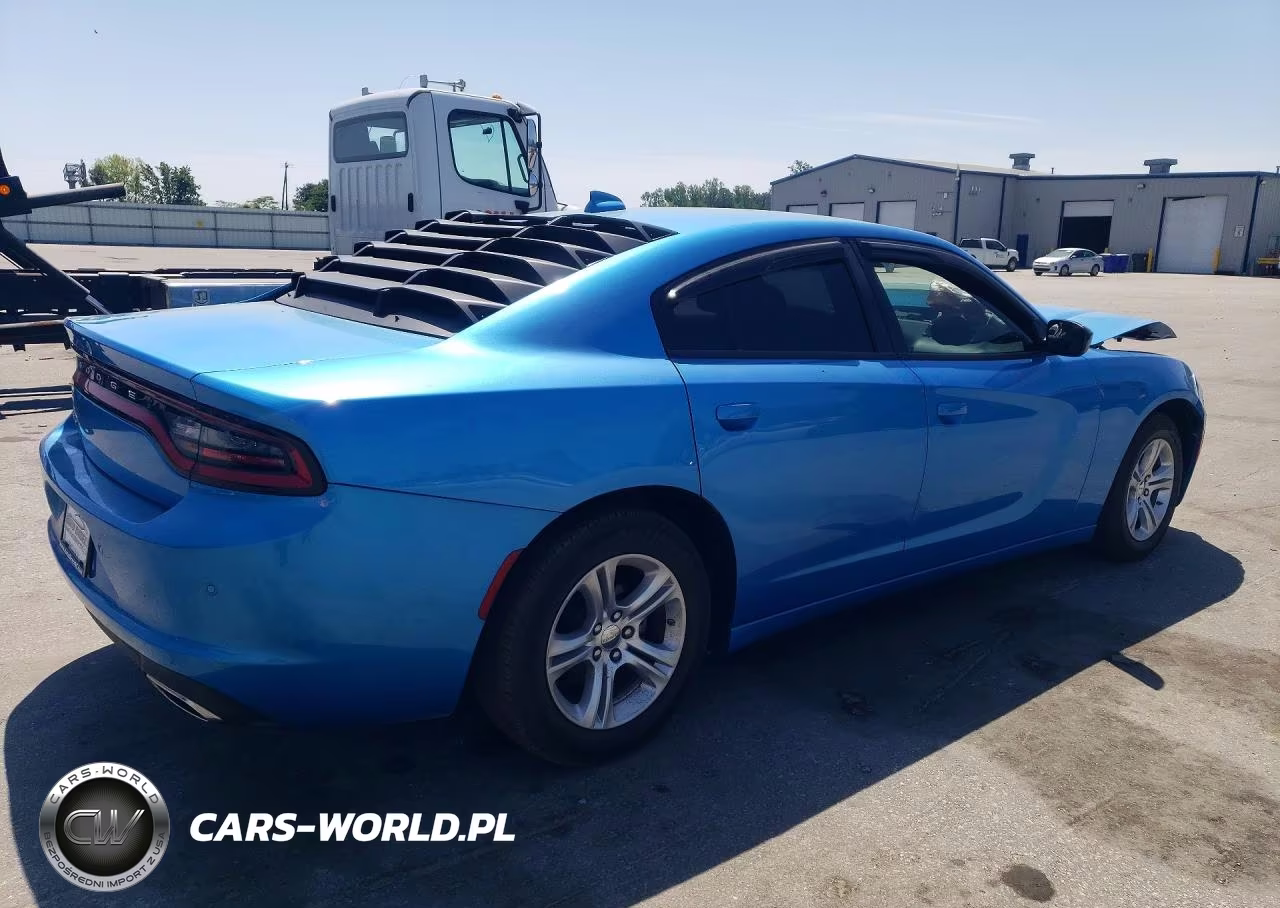 2023 Dodge Charger Sxt VIN:2C3CDXBG6PH663197 - 3