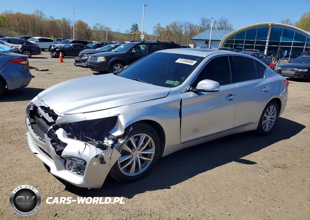 2015 Infiniti Q50 Premium