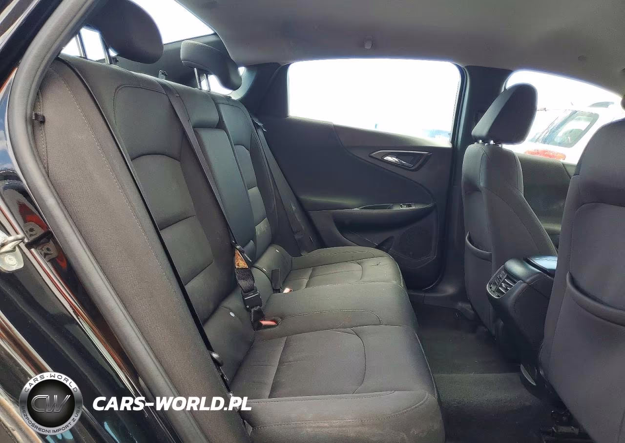 2018 Chevrolet Malibu Lt VIN:1G1ZD5STXJF184385 - 10