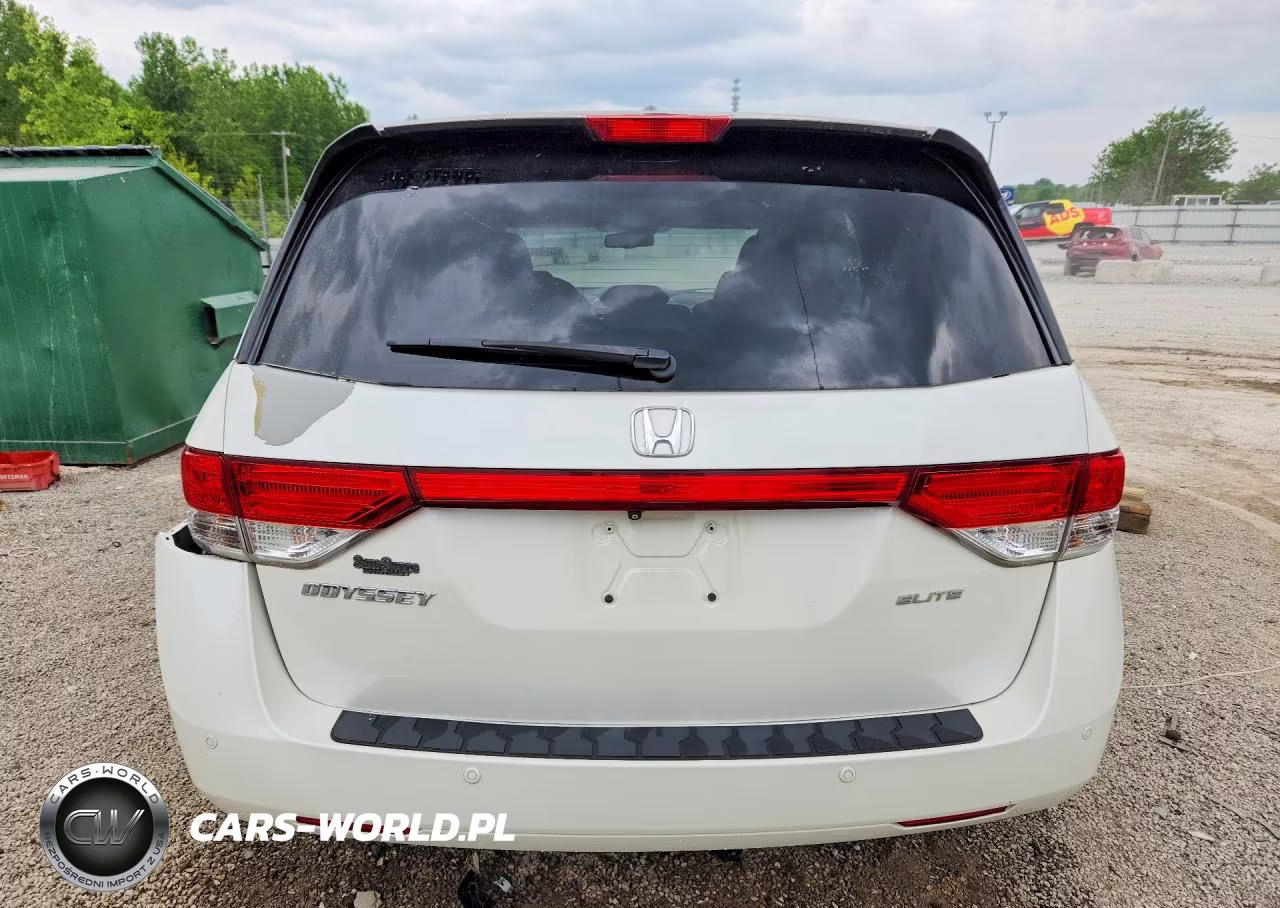 2014 Honda Odyssey Touring VIN:5FNRL5H9XEB065803 - 6