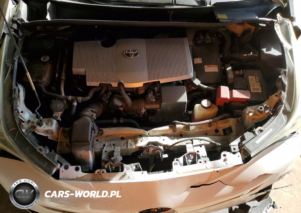 2018 Toyota Prius VIN:JTDKBRFU4J3586591 - 11