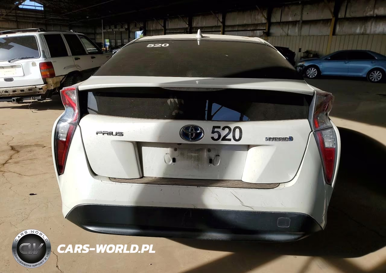 2018 Toyota Prius VIN:JTDKBRFU4J3586591 - 6