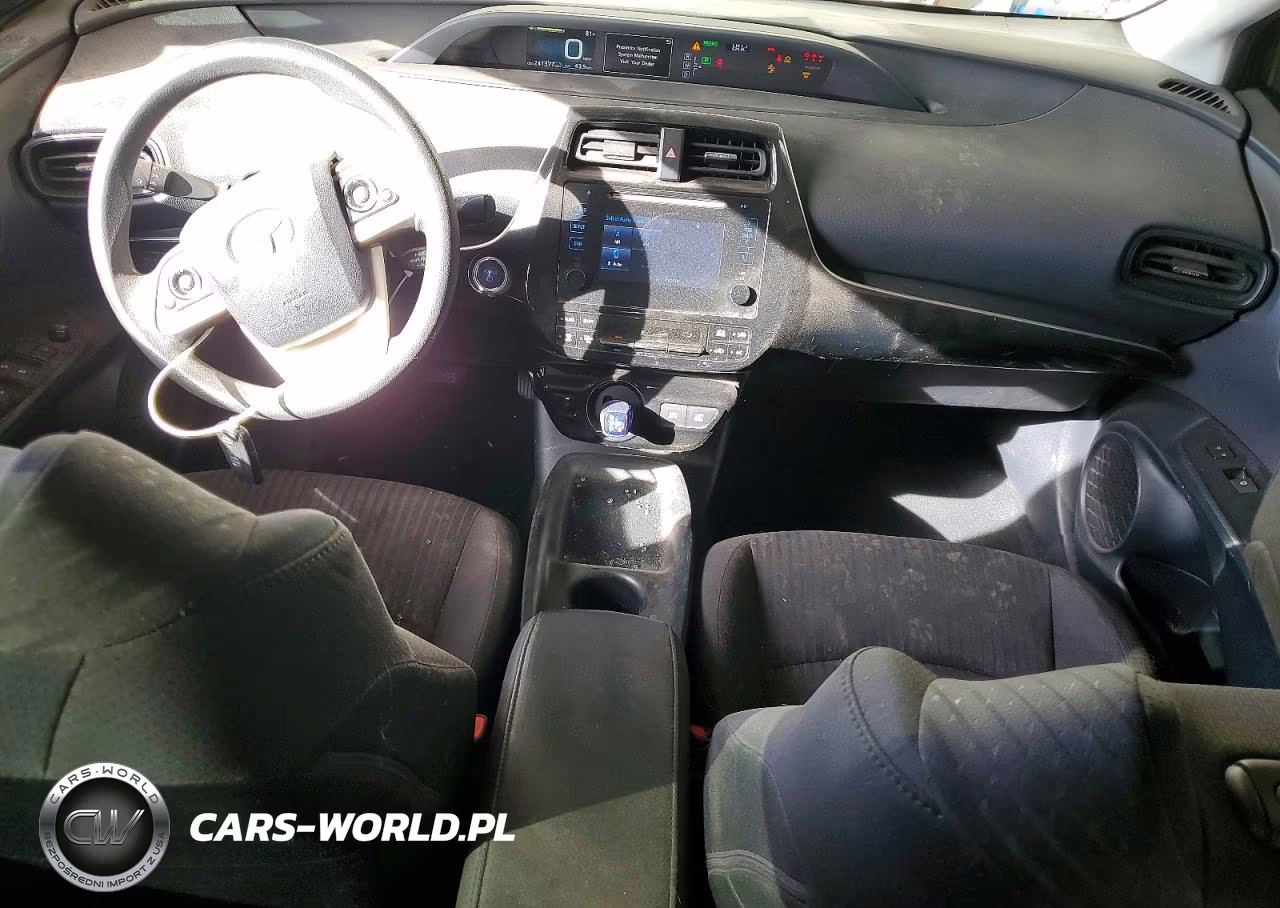 2018 Toyota Prius VIN:JTDKBRFU4J3586591 - 8
