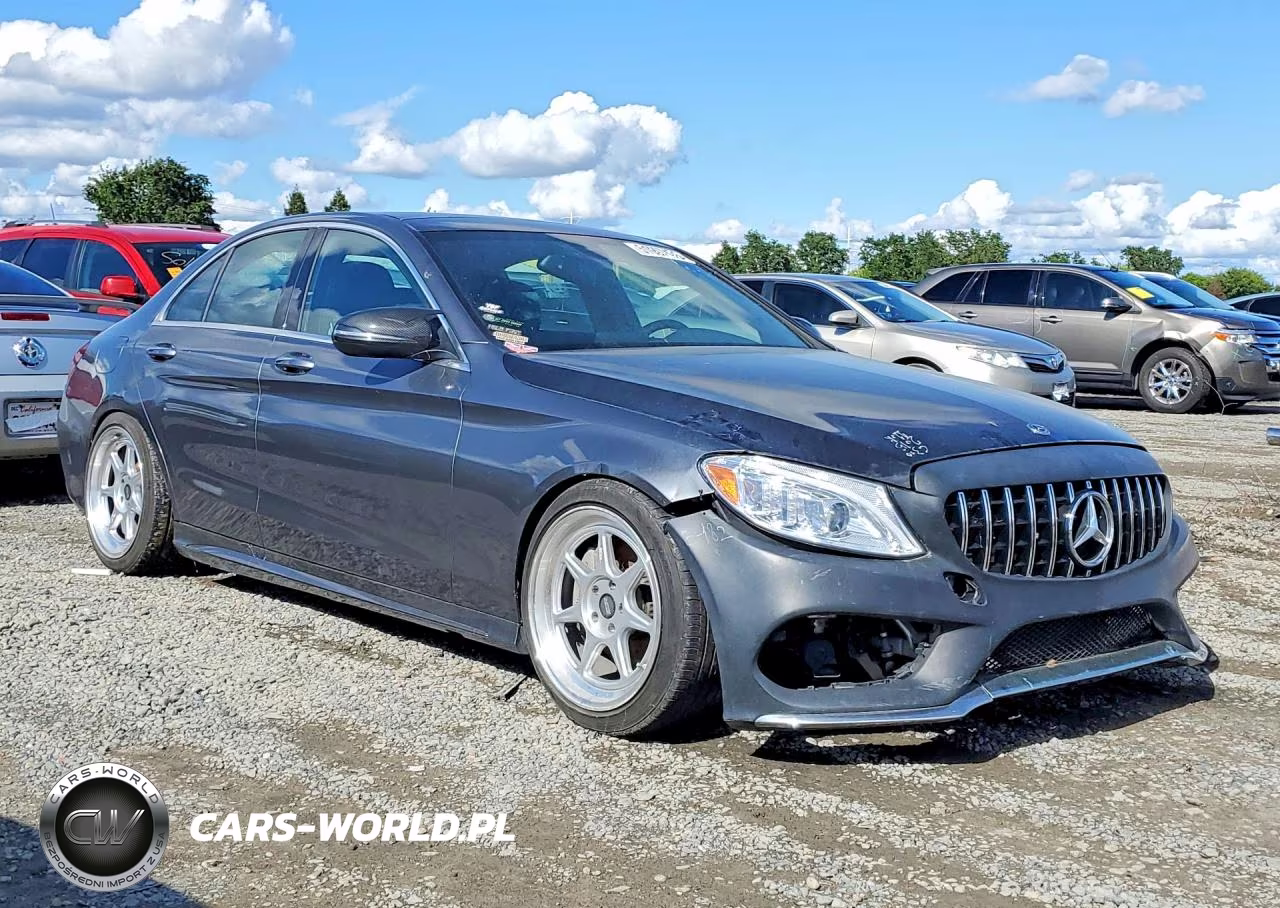 2017 Mercedes-Benz C 300 VIN:55SWF4JB3HU232572 - 4