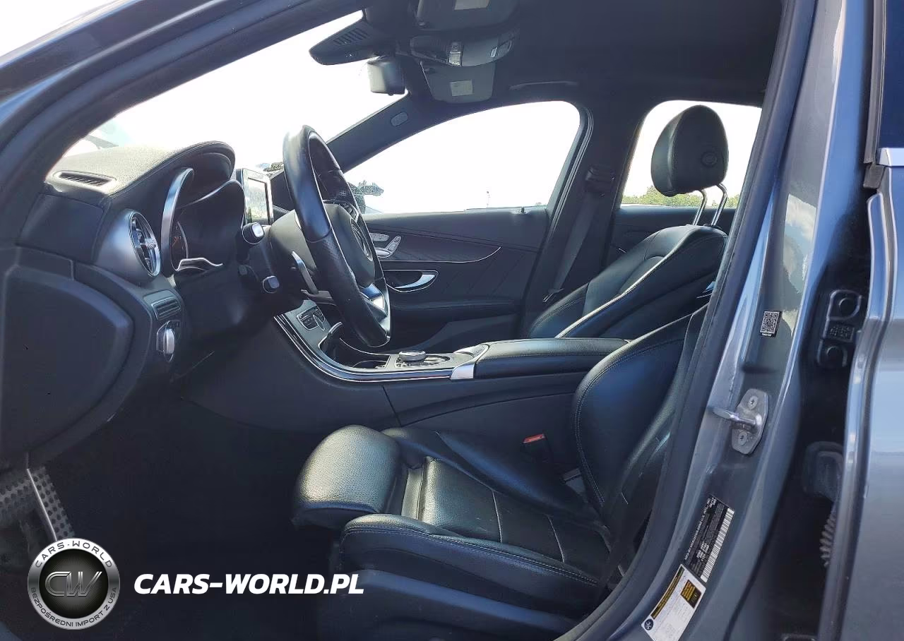2017 Mercedes-Benz C 300 VIN:55SWF4JB3HU232572 - 7