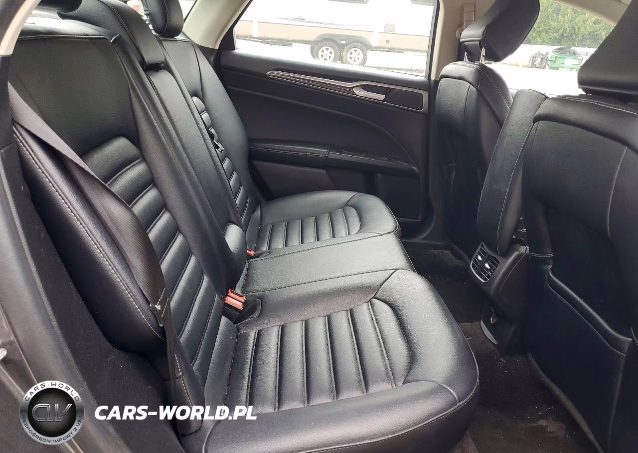 2020 Ford Fusion Sel VIN:3FA6P0MU5LR100396 - 10