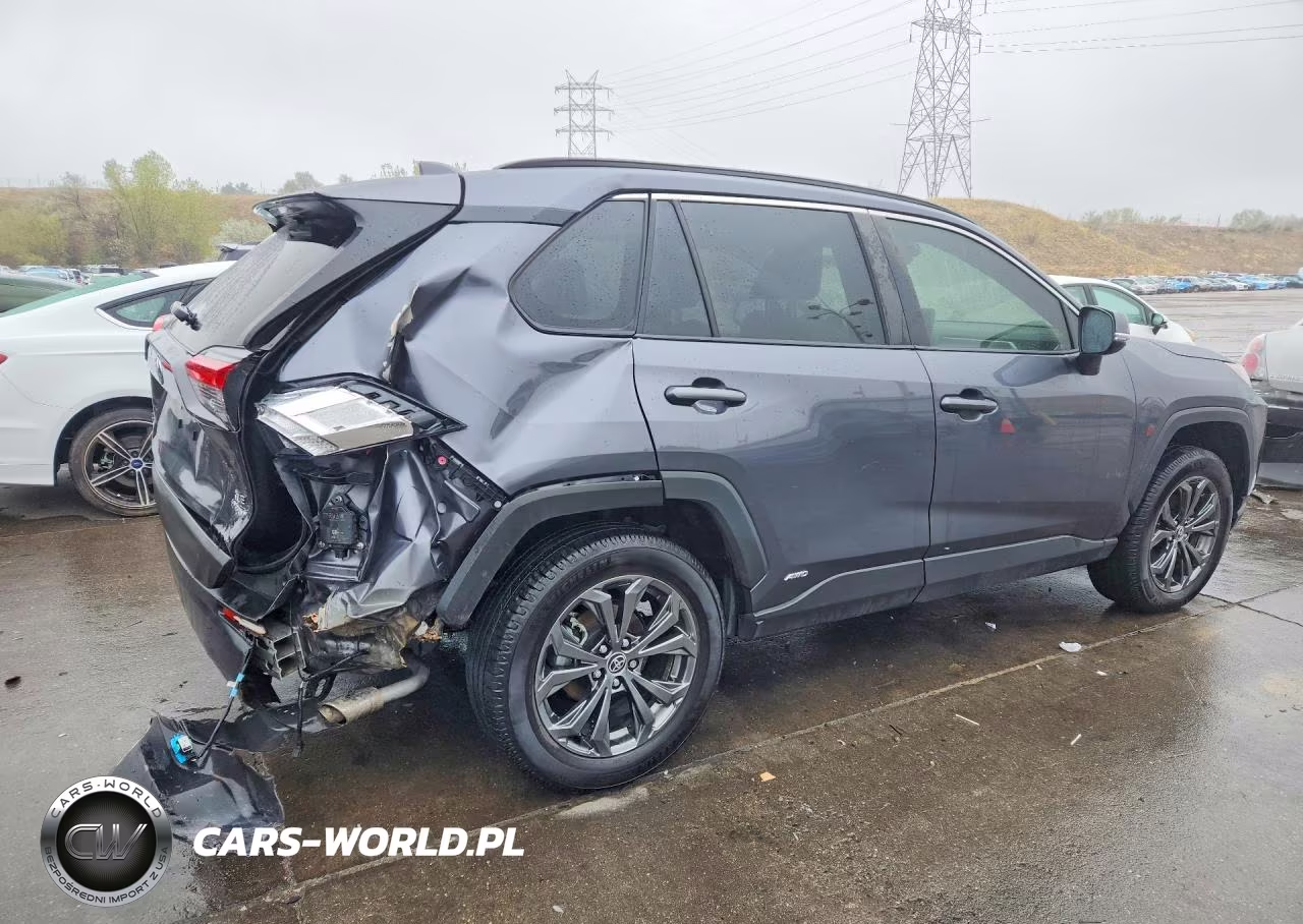 2023 Toyota Rav4 Xle Premium VIN:JTMB6RFV5PD084401 - 3