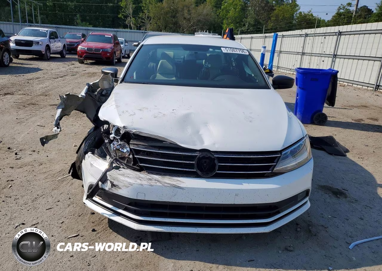 2016 Volkswagen Jetta Sport VIN:3VWD17AJ7GM291860 - 5