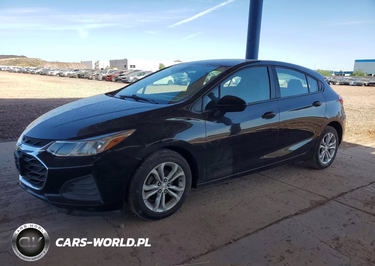 2019 Chevrolet Cruze Ls – zdjęcie 1 z 12