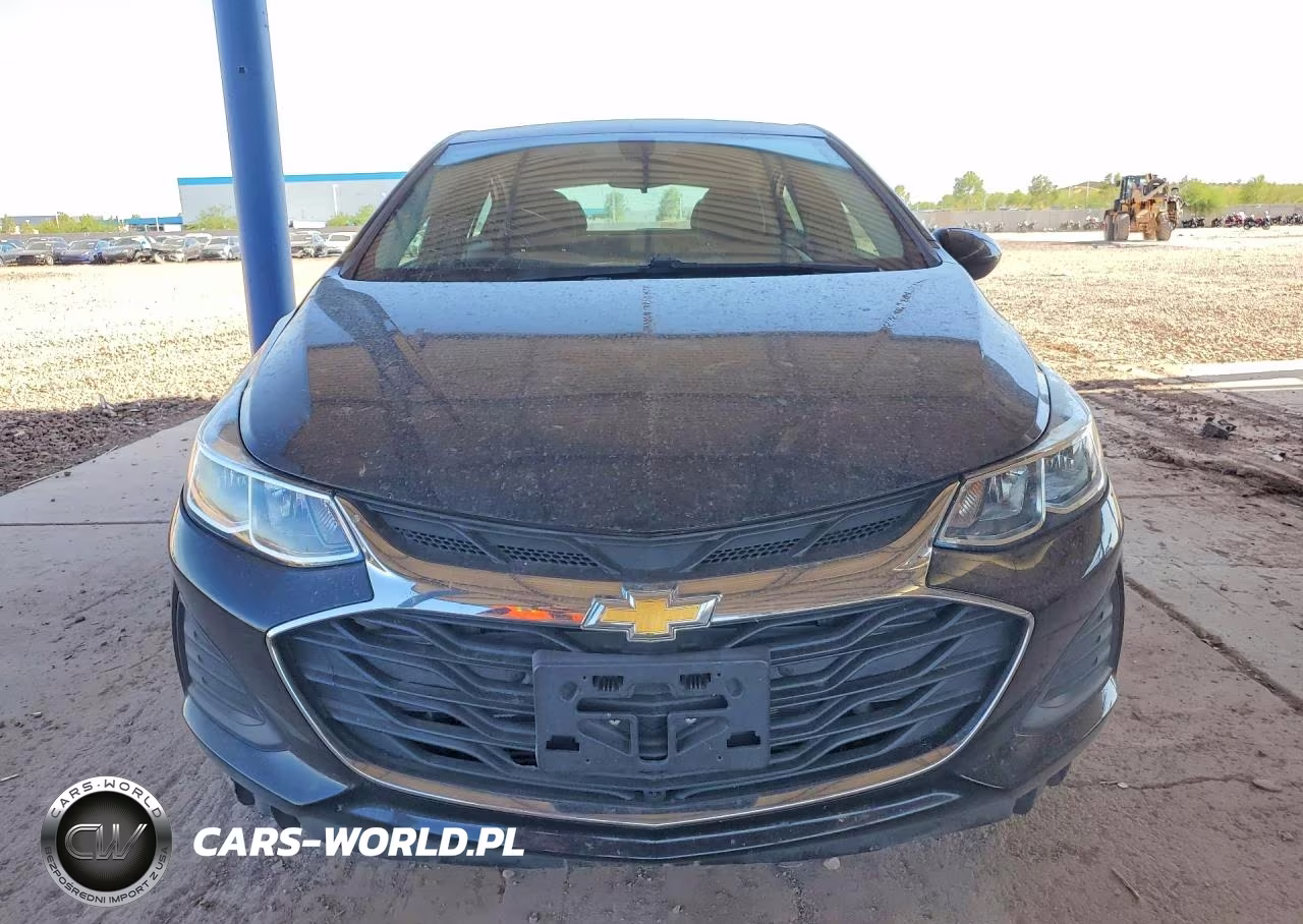 2019 Chevrolet Cruze Ls VIN:3G1BC6SM2KS585039 - 5