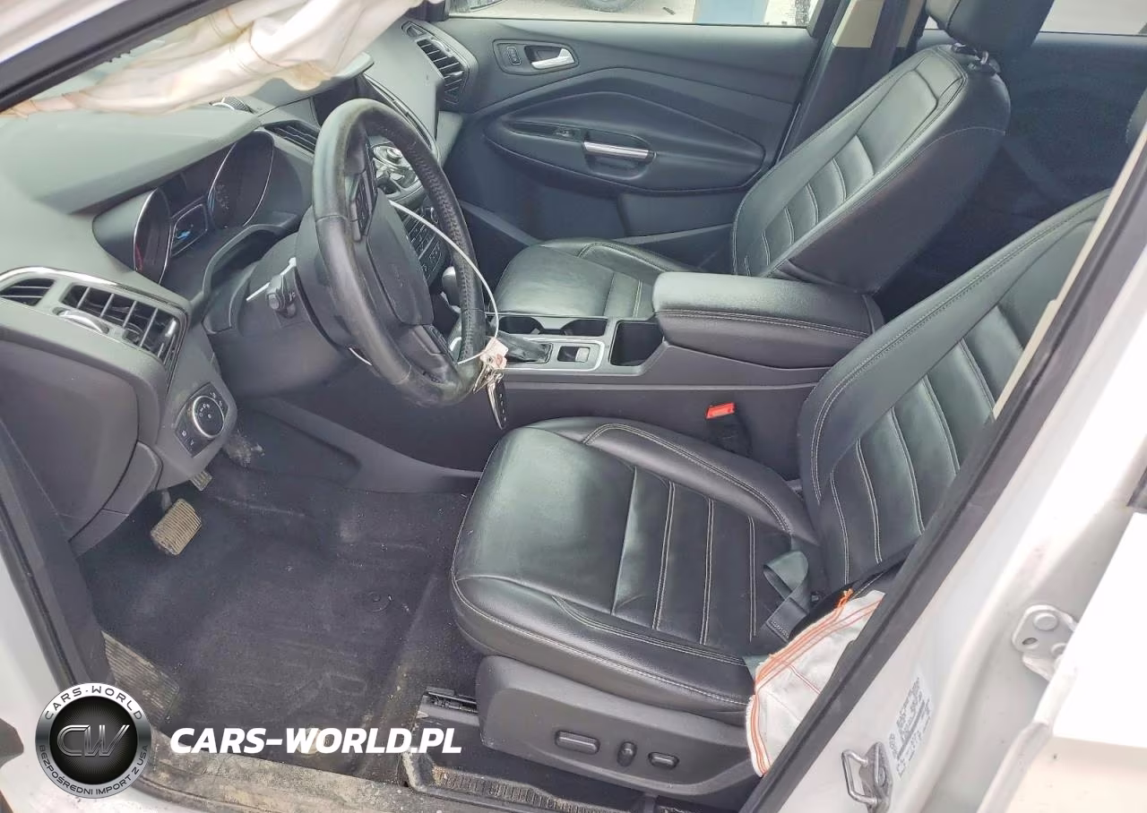 2017 Ford Escape Titanium VIN:1FMCU9J90HUA65238 - 7