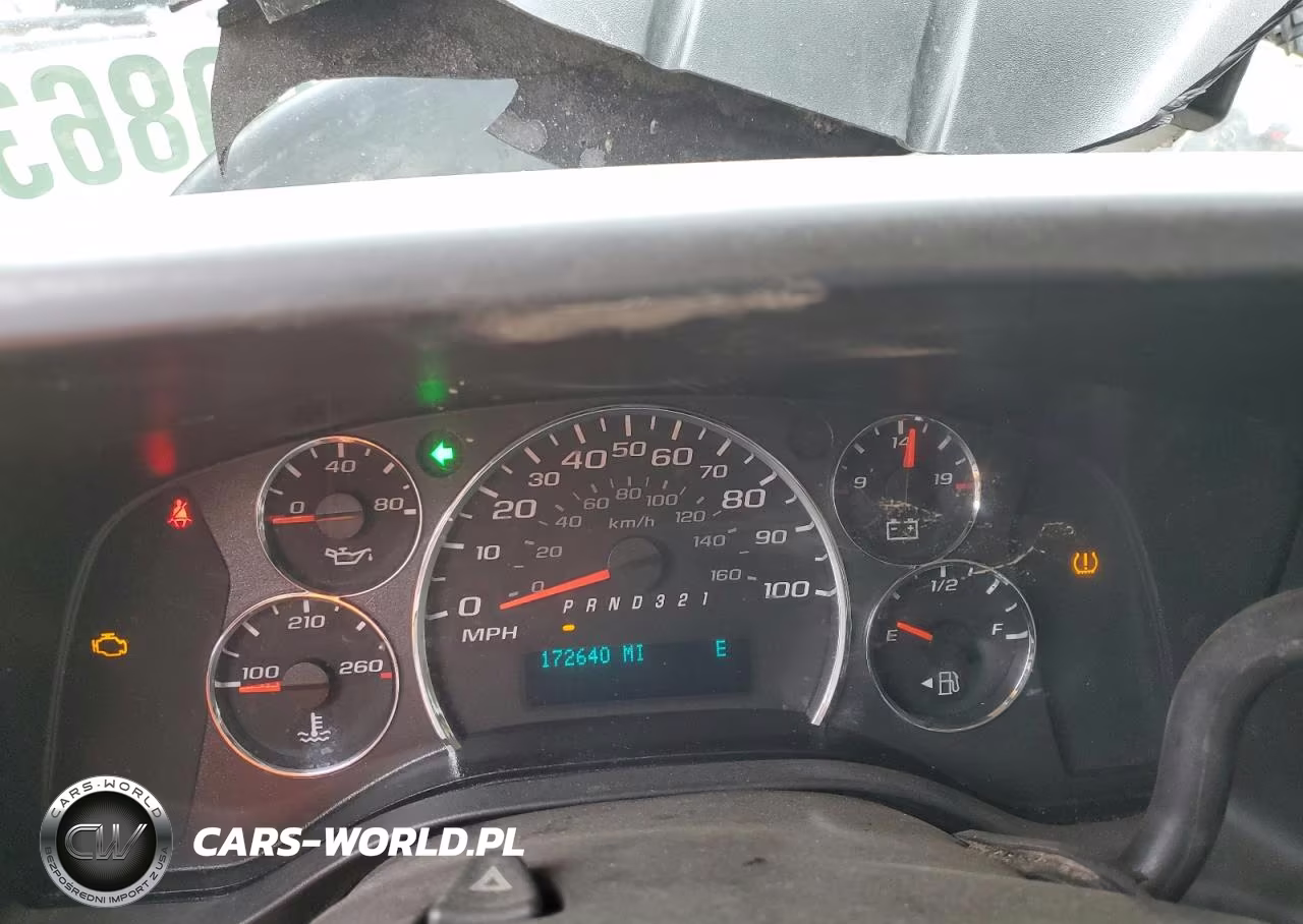 2008 Chevrolet Express G1500 VIN:1GCFG15X181226264 - 9