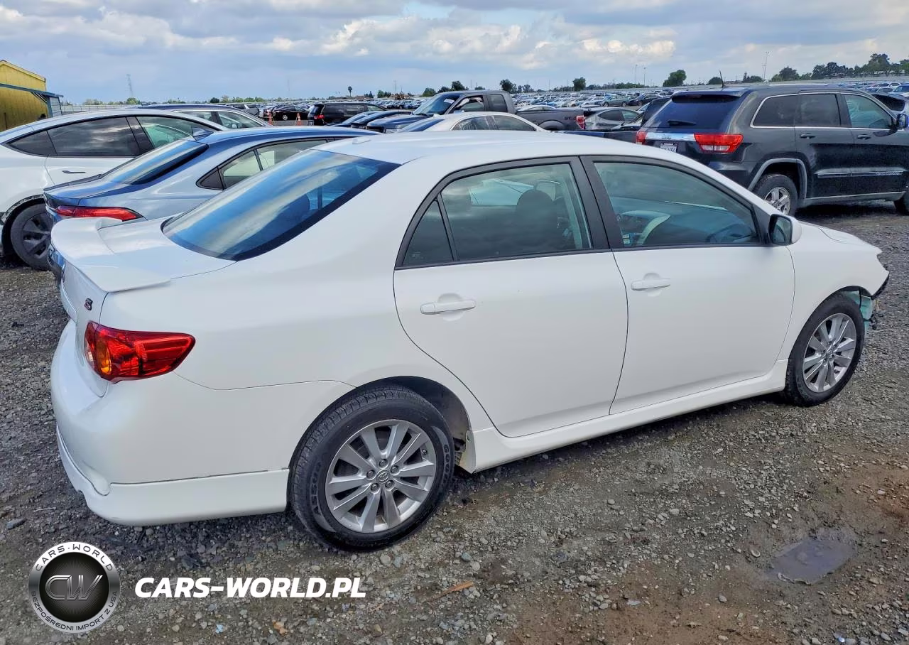 2010 Toyota Corolla S VIN:1NXBU4EE4AZ197849 - 3