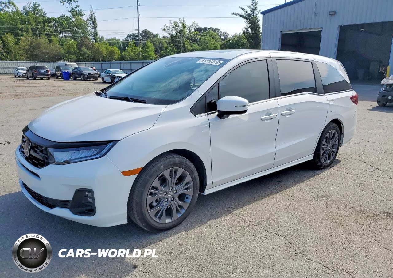 2026 Honda Odyssey Touring – zdjęcie 1 z 13