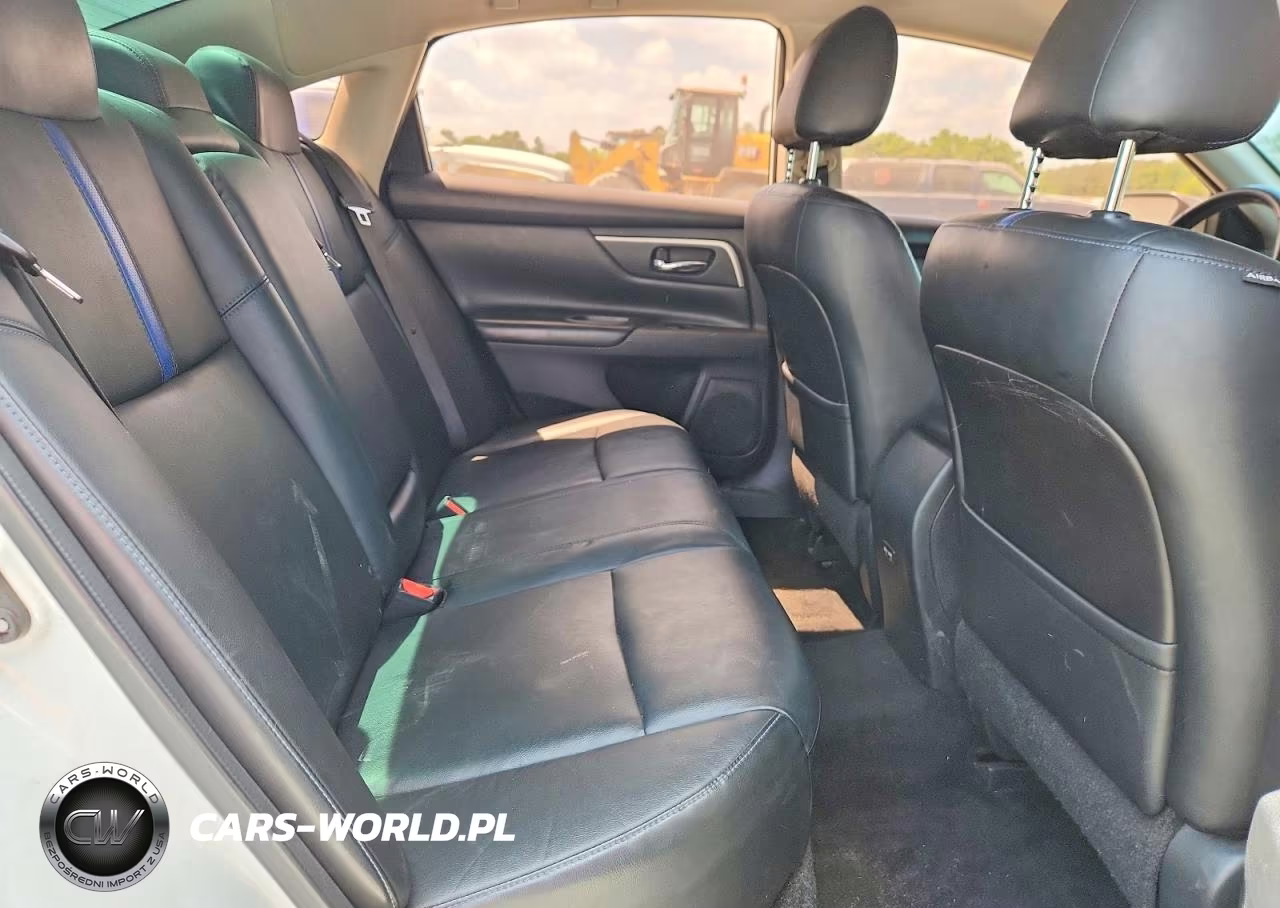 2018 Nissan Altima 2.5 Sr VIN:1N4AL3APXJC220602 - 10