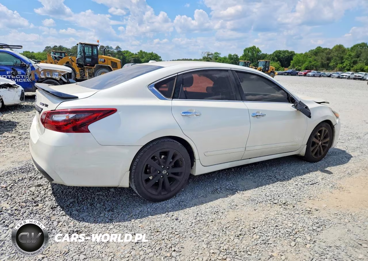 2018 Nissan Altima 2.5 Sr VIN:1N4AL3APXJC220602 - 3